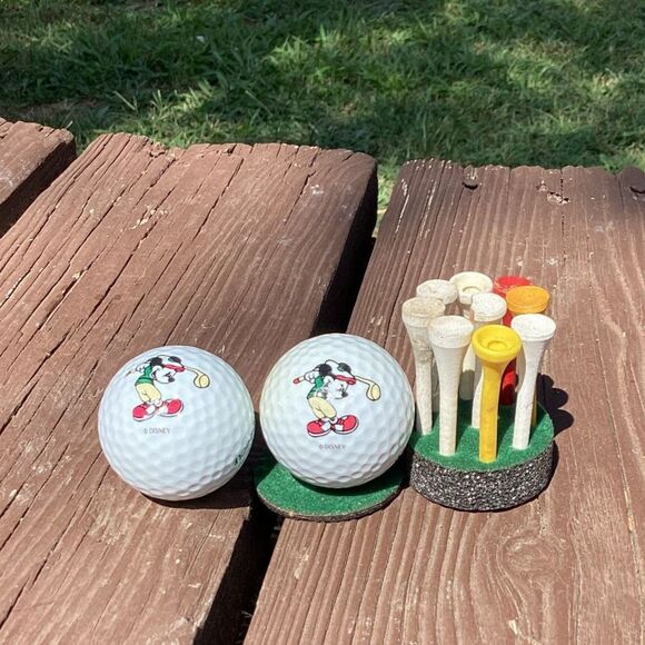 Vintage Spalding Mickey Mouse Golf Balls & Tees in Original Tube Disney - Picture 3 of 4